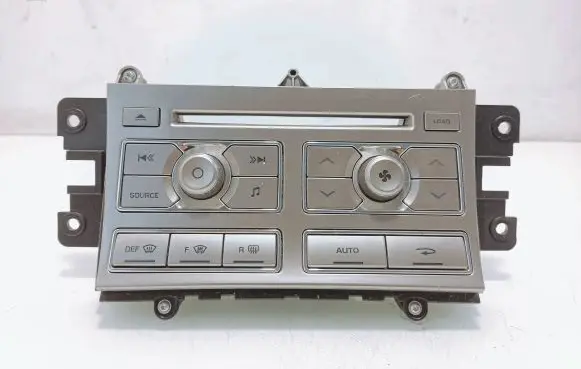Jaguar XF X250 Climate control unit 8X2318C858AG 28189489 G925A