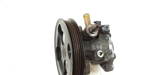 Mitsubishi Space Star Power steering pump