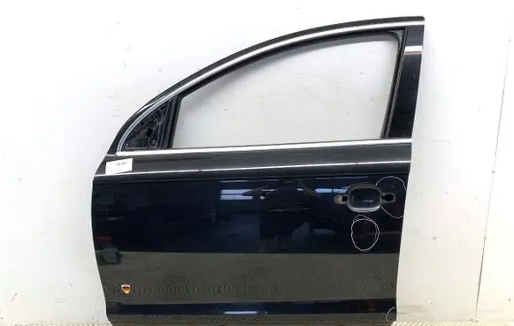 Audi Q7 4L Front door 