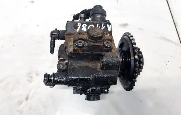 KIA Ceed Fuel injection high pressure pump 331002A400