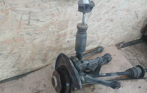 BMW 3 GT F34 Rear wheel hub spindle/knuckle 7597682