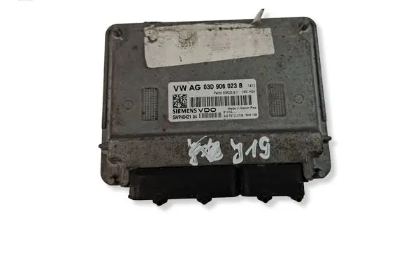 Volkswagen Fox Engine control unit/module 03D906023B 5WP4042104