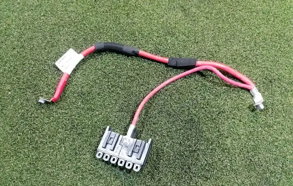 Renault Trafic III (X82) Positive cable (battery) 240806377R