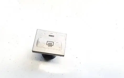 Ford Focus Windscreen/window heater switch 8v4t18c621ab