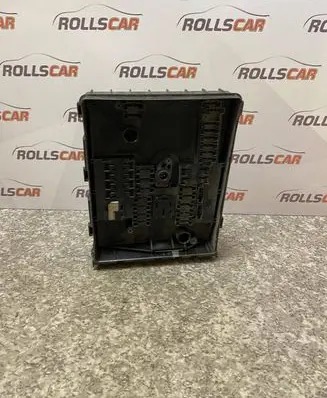 Volkswagen Touran I Fuse module 1K0937125