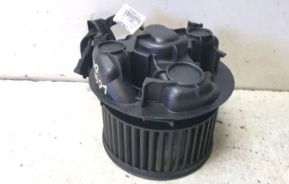 Dacia Logan I Heater fan/blower X90P35CH