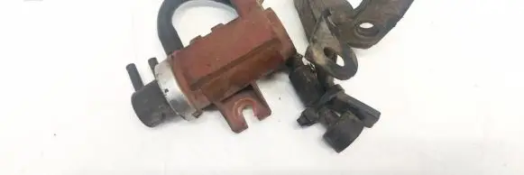 Mercedes-Benz C W202 Turbo solenoid valve 70096803