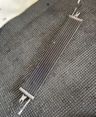Land Rover Range Rover Sport L320 Gearbox / Transmission oil cooler 7H329N103AC
