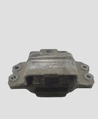 Volkswagen Jetta V Engine mount bracket 1K0199555