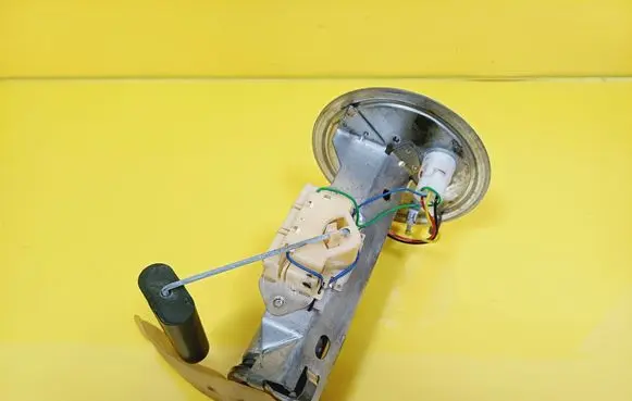 Ford Escort In-tank fuel pump
