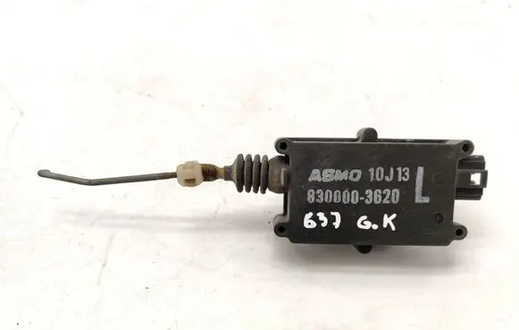 Mazda 929 Central locking motor 8300003620