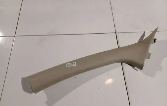 Nissan Note (E11) (C) pillar trim 769129u00