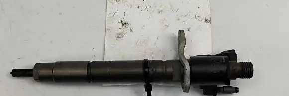 Volvo V60 Fuel injector