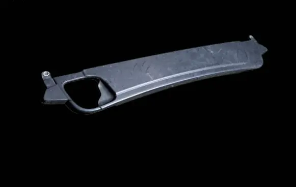 BMW 5 E60 E61 Radiator trim 7803340