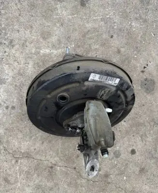 Renault Scenic III - Grand scenic III Brake booster 472100005R