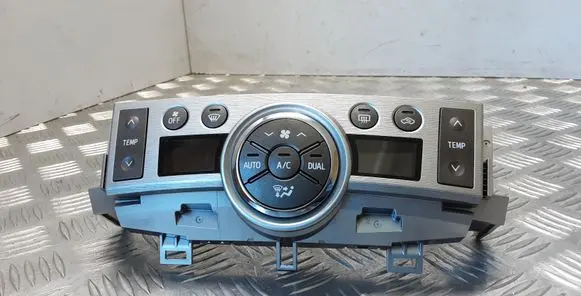 Toyota Verso Climate control unit 559000F091