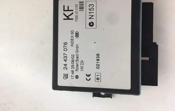 Opel Zafira A Comfort/convenience module 24437076 E1021838