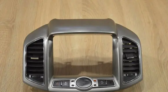 Chevrolet Captiva Dash center air vent grill