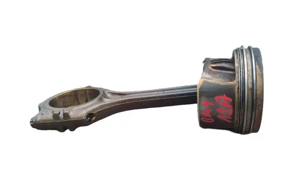 Volkswagen Golf V Piston with connecting rod 76L92