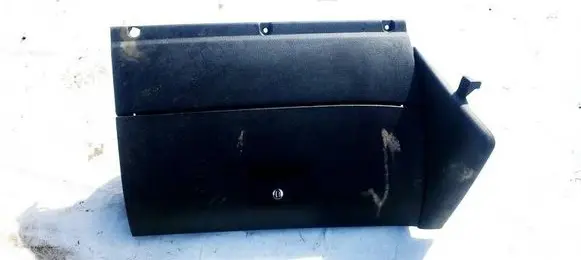Volkswagen Golf IV Glove box 1J1857101A