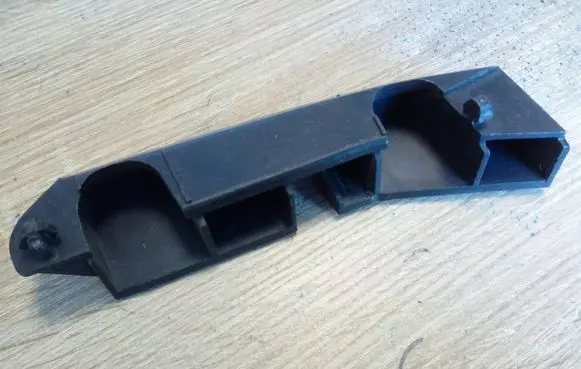 Toyota Yaris Front bumper mounting bracket 524230D010 NE69113