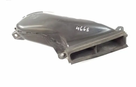 Ford Mondeo MK V Air intake duct part GT439C675BA