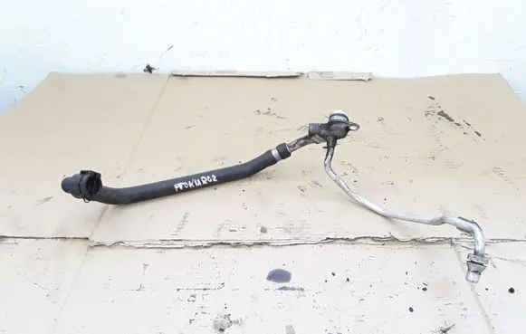 BMW 5 F10 F11 Engine coolant pipe/hose 11538571808 857180801 8571808