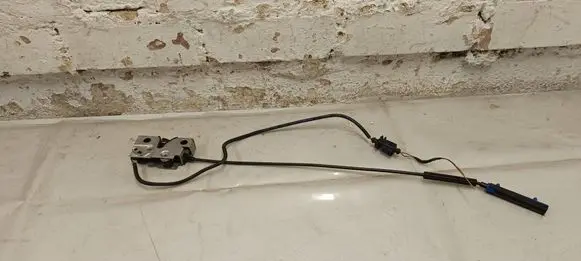Seat Ateca Engine bonnet/hood lock/catch 