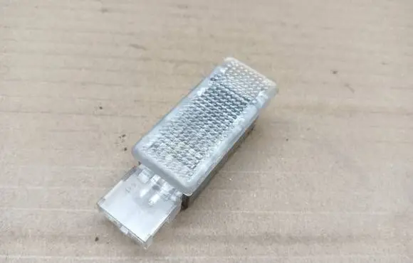 Seat Ibiza IV (6J,6P) Glove box light 