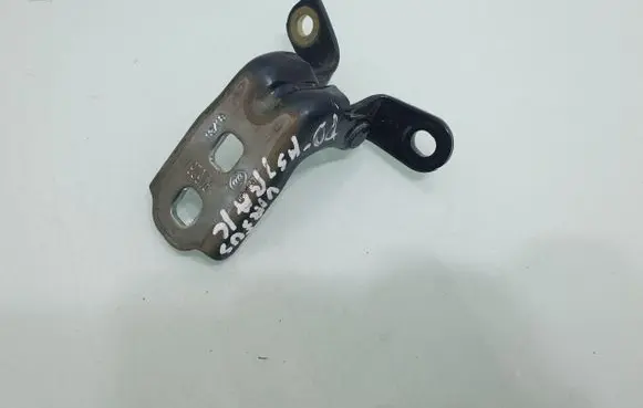 Opel Astra K Front door upper hinge 