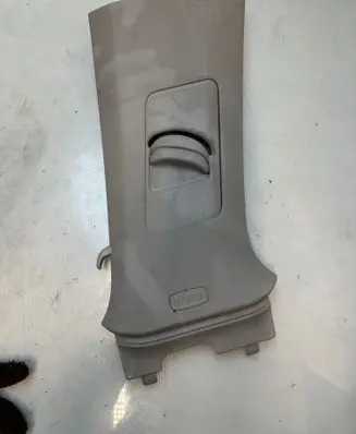 Skoda Rapid (NH) (B) pillar trim (top) 5JA868312