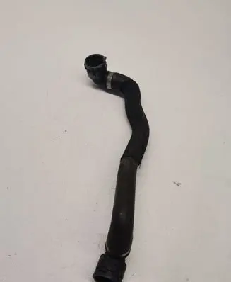 Mercedes-Benz GLC X253 C253 Engine coolant pipe/hose A2135017400