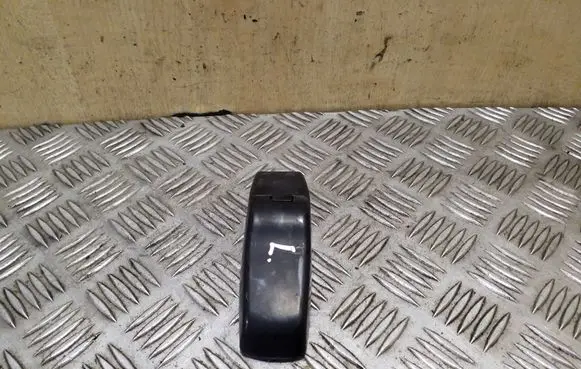 Chevrolet Captiva Tailgate/trunk/boot hinge