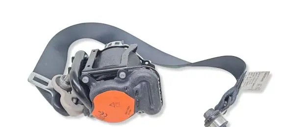 Nissan Note (E12) Front seatbelt G113 170516 ECER1606
