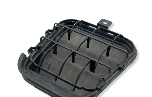 Audi Q2 - Quarter panel pressure vent 4G9819181C