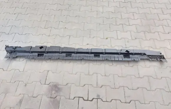 Mercedes-Benz GLC C254 Front sill trim cover A2546905103JLK01