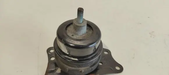 Volkswagen Fox Engine mount bracket 6Q0199262AF
