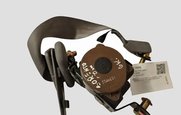 KIA Sorento Rear seatbelt