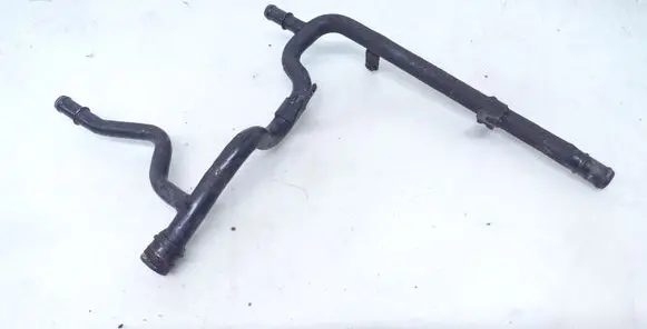 Volkswagen PASSAT B6 Engine coolant pipe/hose 03G121065AE