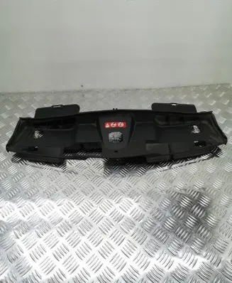 Mercedes-Benz E W212 Radiator trim A2125000255 A2125000355
