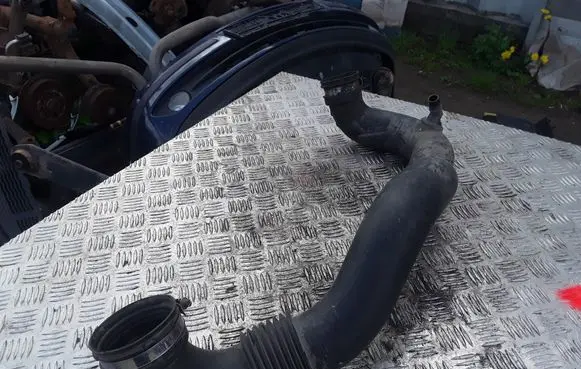 Renault Master II Intercooler hose/pipe 8200261965