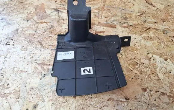 Nissan Qashqai Intake resonator 62823JD51A