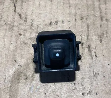 Mercedes-Benz E W124 Wing mirror switch 1248201810
