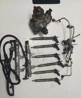 Audi A7 S7 4G Fuel injection system set 0445117042 059130277CR 0445010806