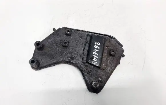 Volkswagen PASSAT B5 Engine mounting bracket