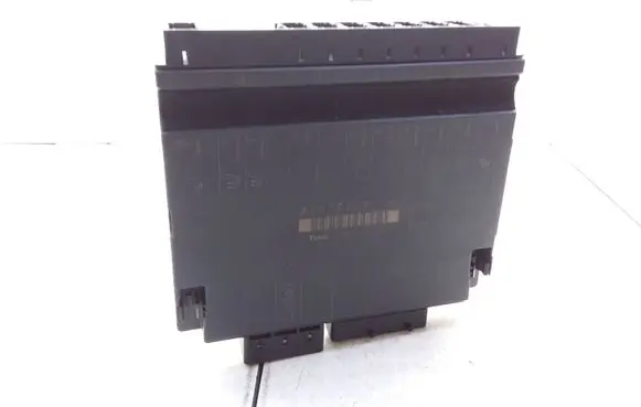 Mercedes-Benz S W220 Seat control module 2208206826