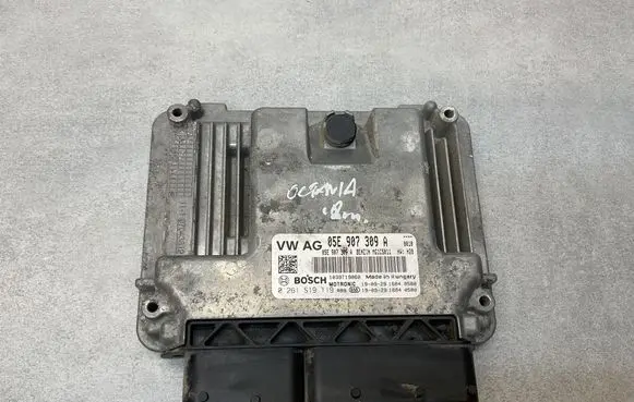Skoda Octavia Mk3 (5E) Engine control unit/module 05E907309A