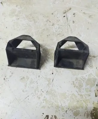 BMW X3 F25 Radiator mount bracket 