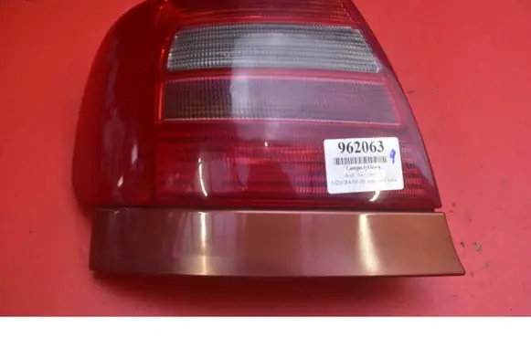 Audi A4 S4 B5 8D Rear/tail lights 8D0945095D