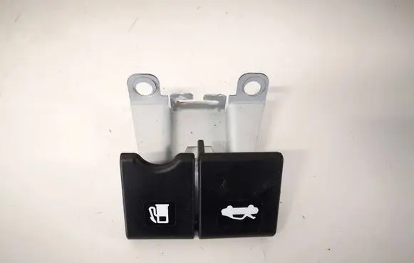 Nissan X-Trail T32 Engine bonnet (hood) release handle 